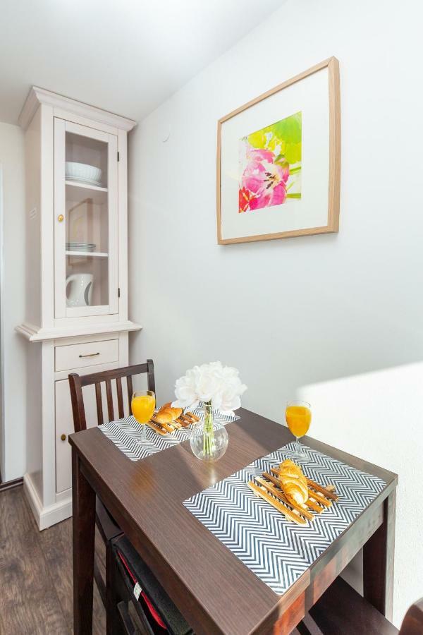 City Wall'S Studio Apartment Дубровник Екстериор снимка